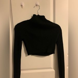 Cropped sweater